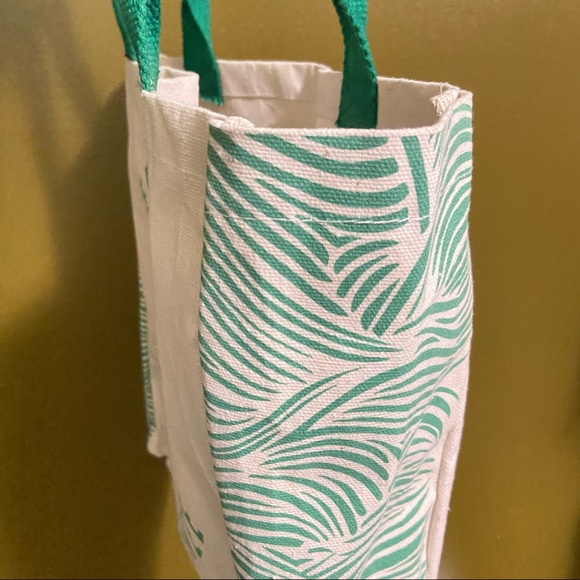 TURTLE PROTECTION Keep the Sea Plastic Free Tote Reusable Shopping Bag - Picture 5 of 10